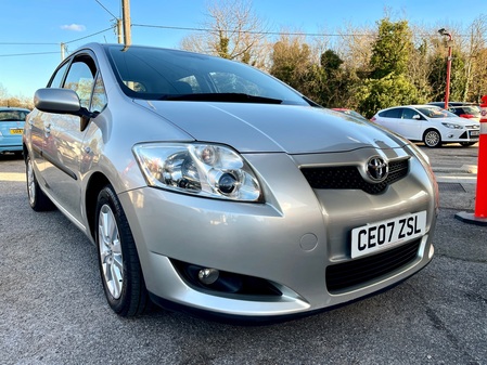 TOYOTA AURIS T-SPIRIT - 1 OWNER - LOW MILES - FULL TOYOTA SERVICE HISTORY