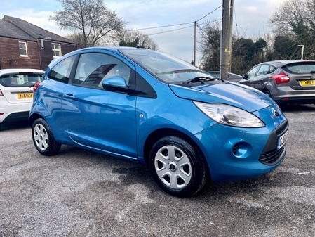 FORD KA STYLE PLUS. WOW - 3000 hMILES ONLY