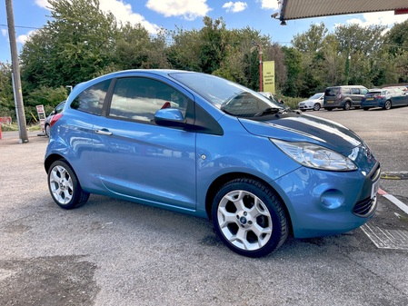FORD KA TITANIUM + 1 OWNER - VERY LOW MILES